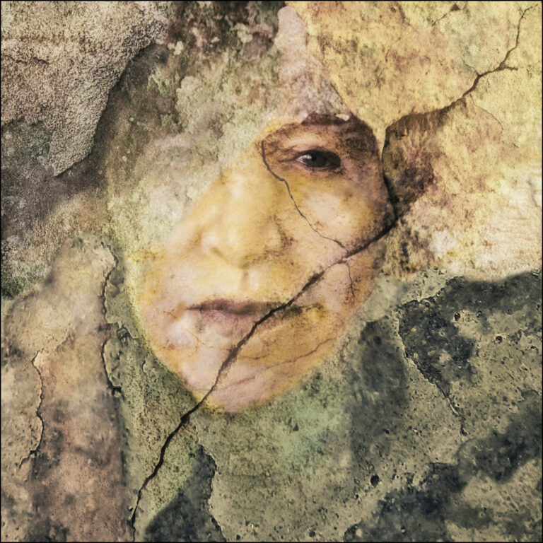 20250507 versteend portret